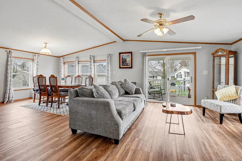 5320 Pine Arbor Ridge Richland Township MI 49004
