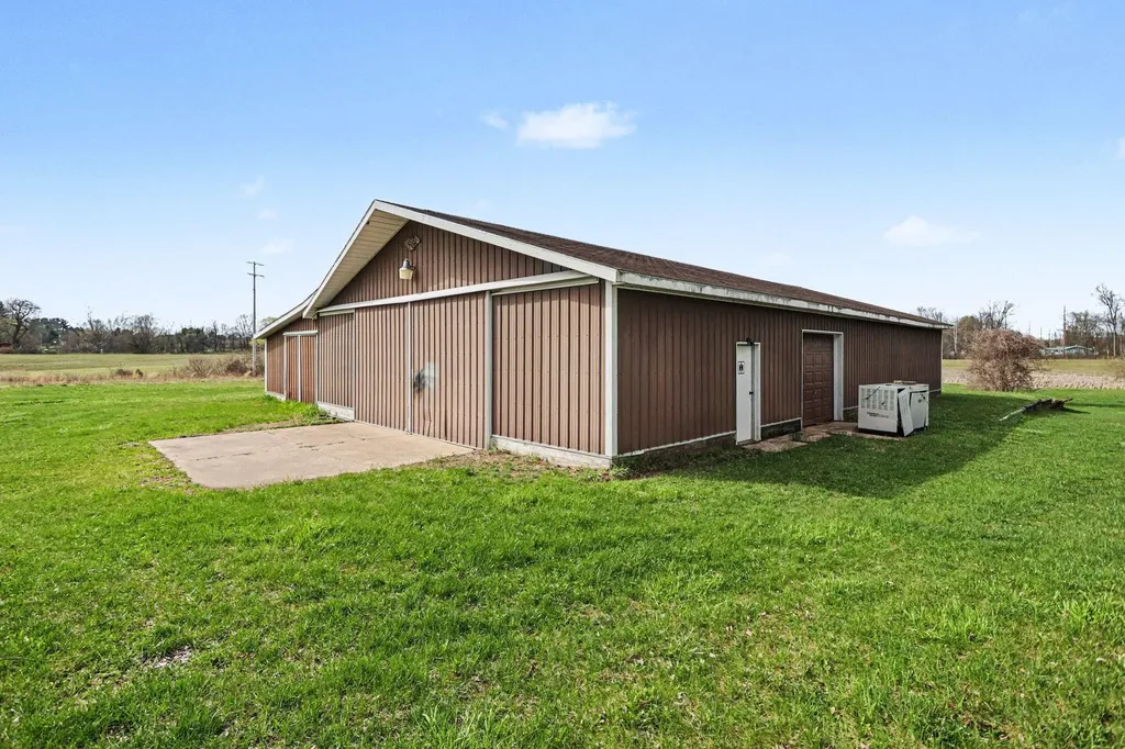 11089 4 Mile Road Leroy Township MI 49015