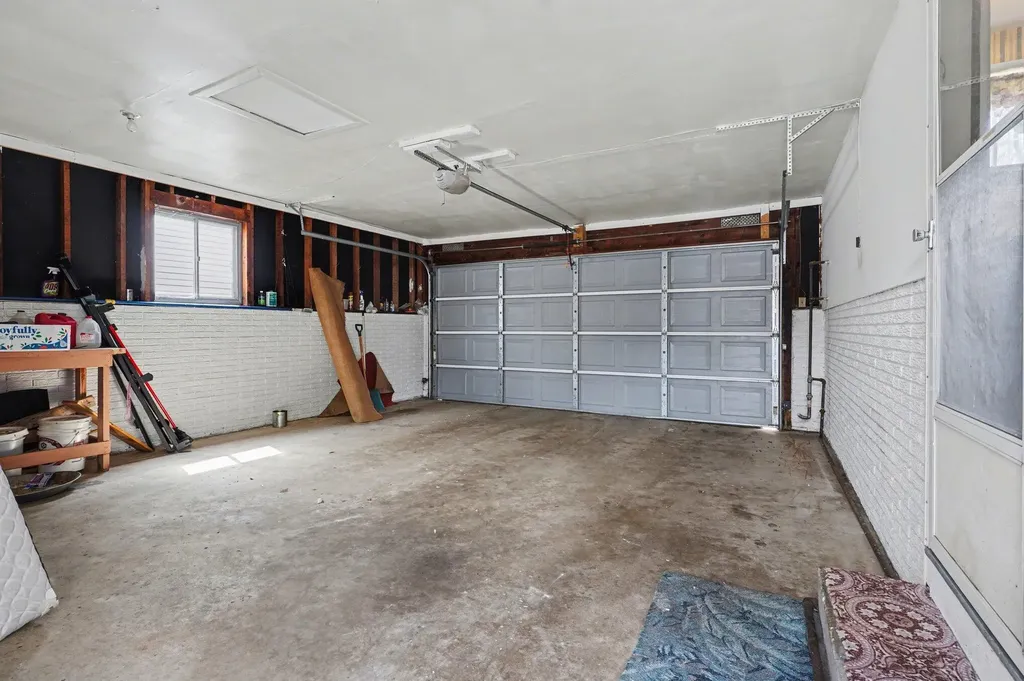 7639 Walcott Street Portage City MI 49024