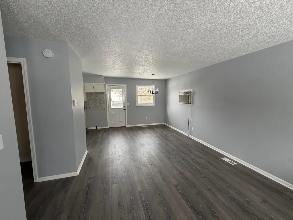 57704 Rumshire Drive Mattawan Village MI 49071