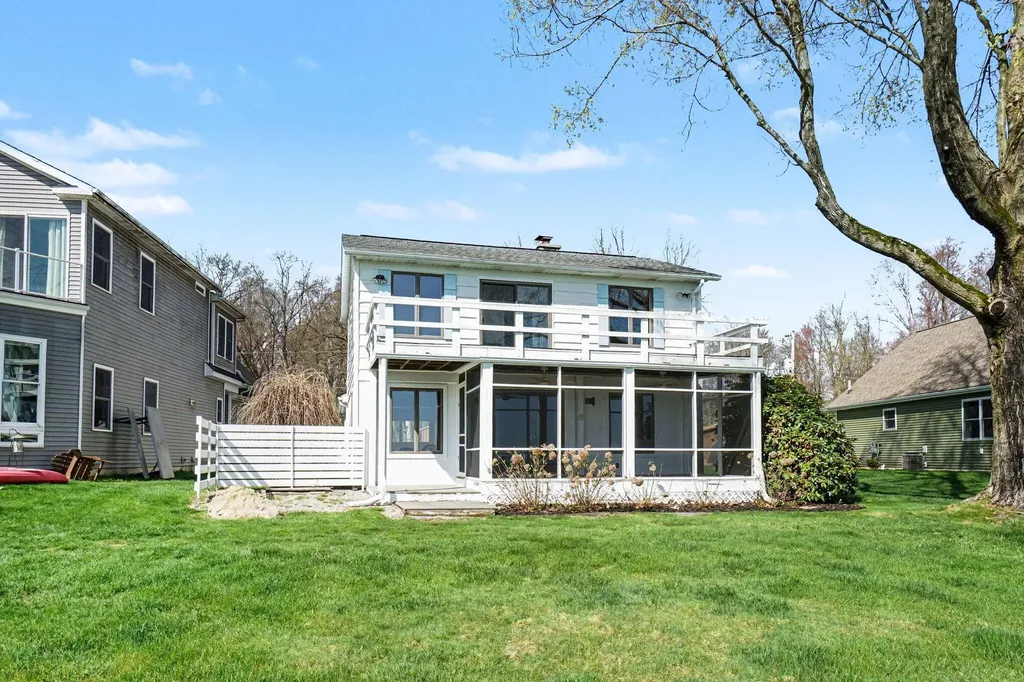 11987 W Indian Lake Drive Brady Township MI 49097