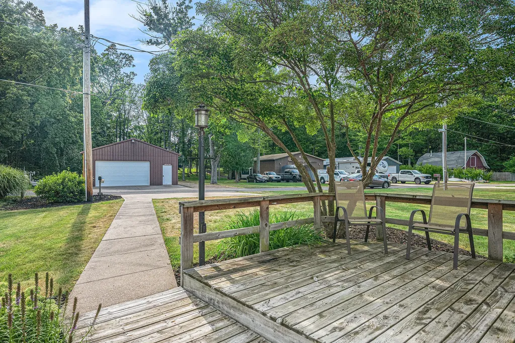 11987 W Indian Lake Drive Brady Township MI 49097