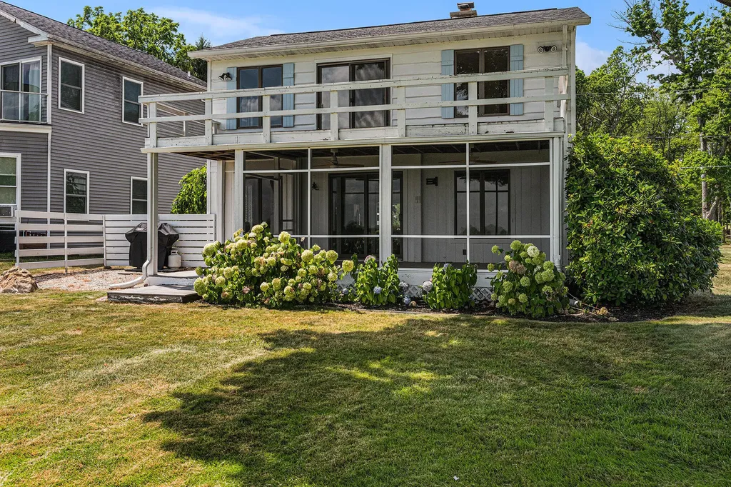 11987 W Indian Lake Drive Brady Township MI 49097