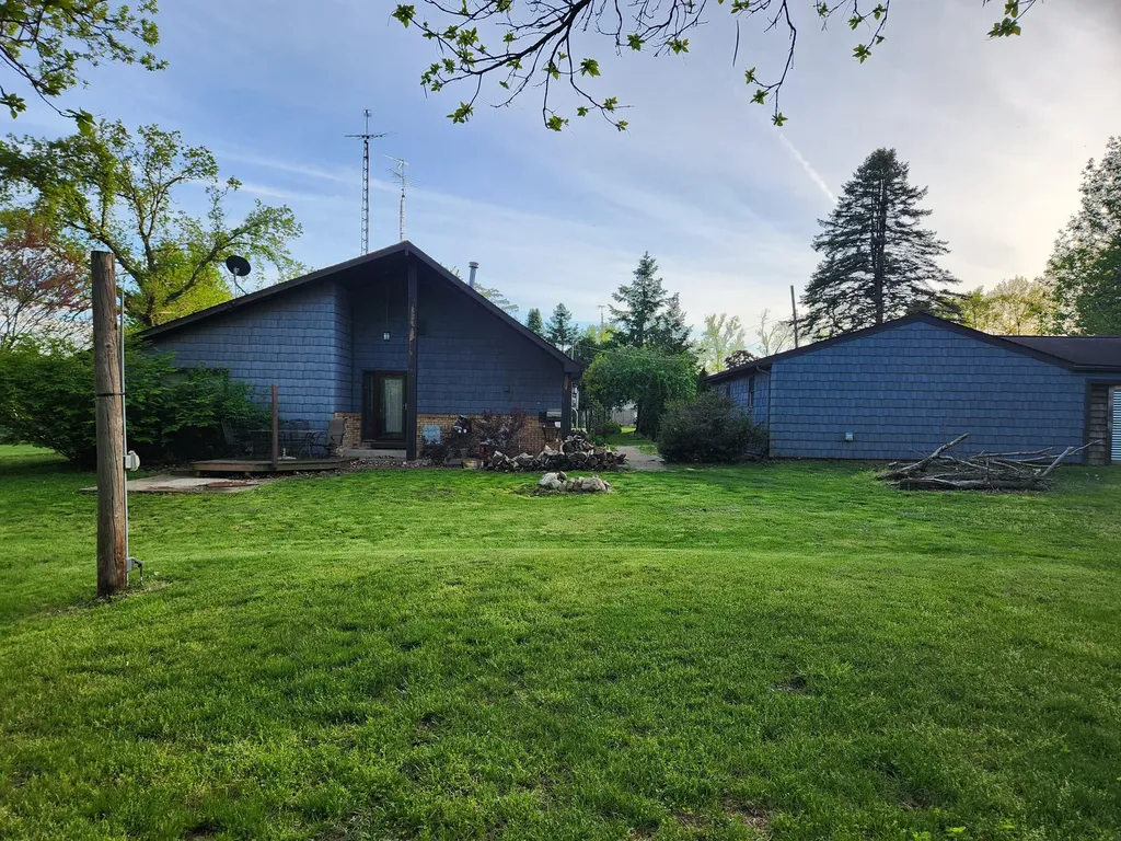 28573 Maystead Road Burr Oak Township MI 49091