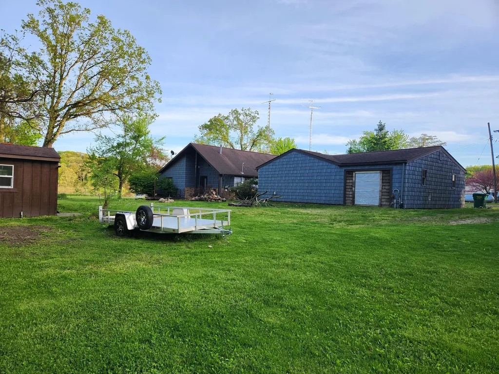 28573 Maystead Road Burr Oak Township MI 49091