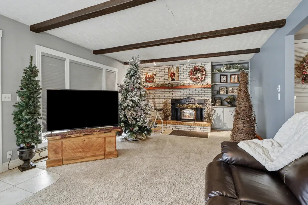 28573 Maystead Road Burr Oak Township MI 49091