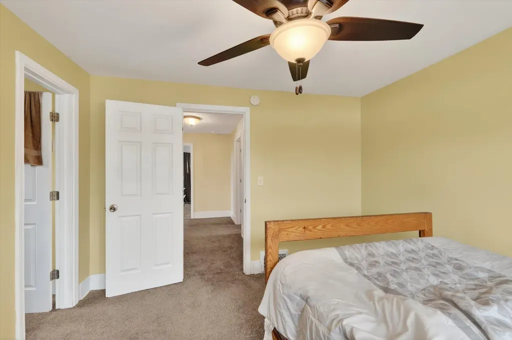 359 Lakeview Avenue Battle Creek City MI 49015