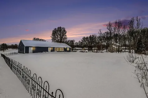 75603 Ridgeway Drive Porter Township MI 49065