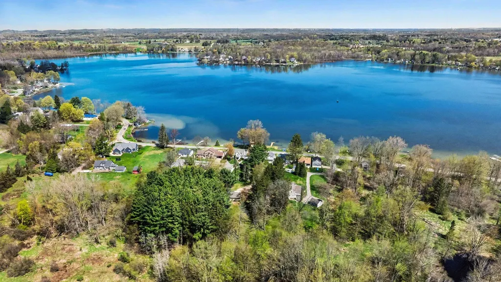 5976 Lake Street Clyde Township MI 49408
