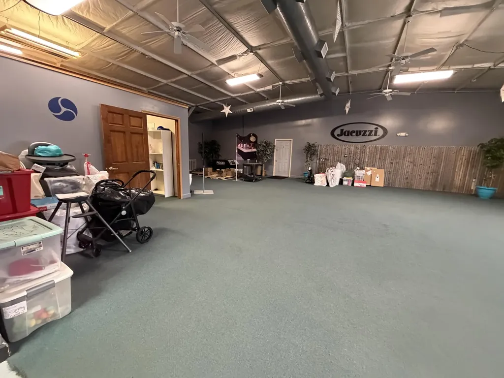 13240 N Us 131 Highway Schoolcraft Township MI 49087