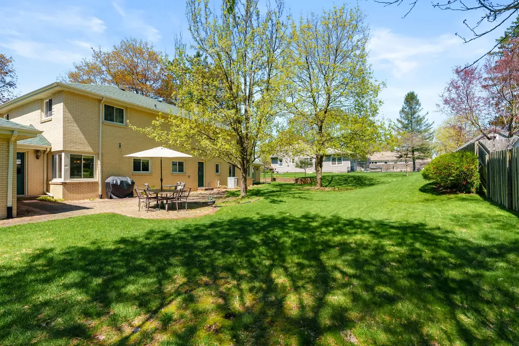 2421 Waite Avenue Kalamazoo City MI 49008
