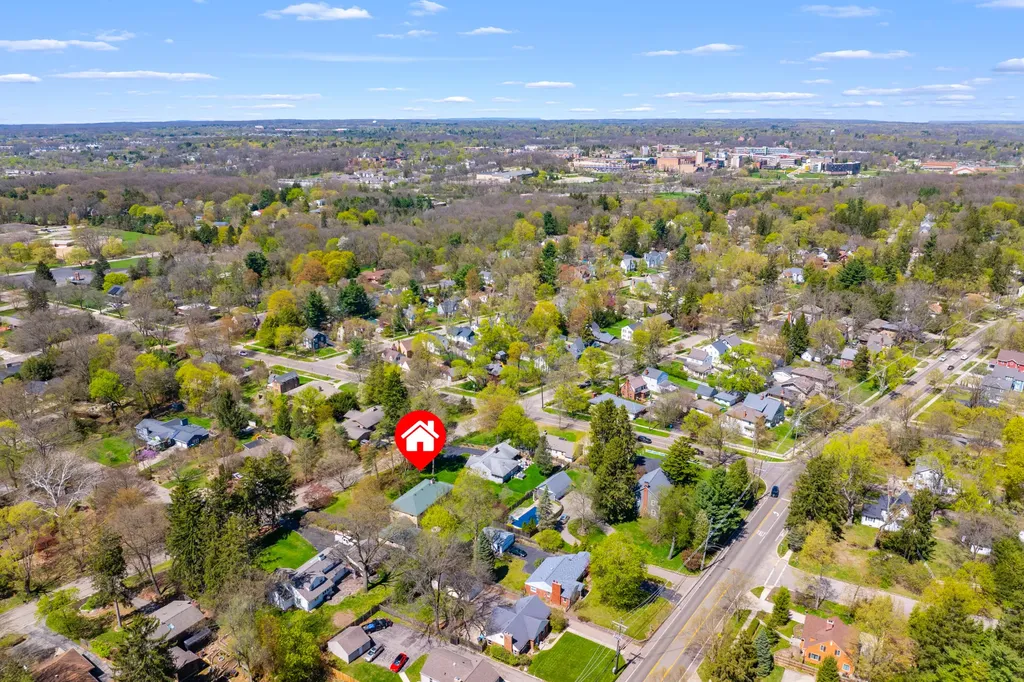 2421 Waite Avenue Kalamazoo City MI 49008