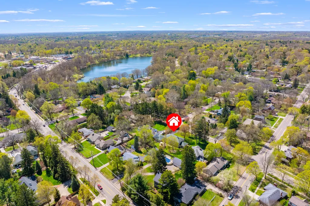 2421 Waite Avenue Kalamazoo City MI 49008