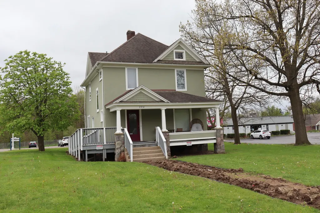 2318 Gull Road Kalamazoo Charter Township MI 49048