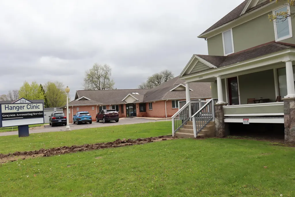 2318 Gull Road Kalamazoo Charter Township MI 49048