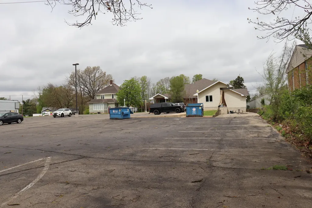 2318 Gull Road Kalamazoo Charter Township MI 49048