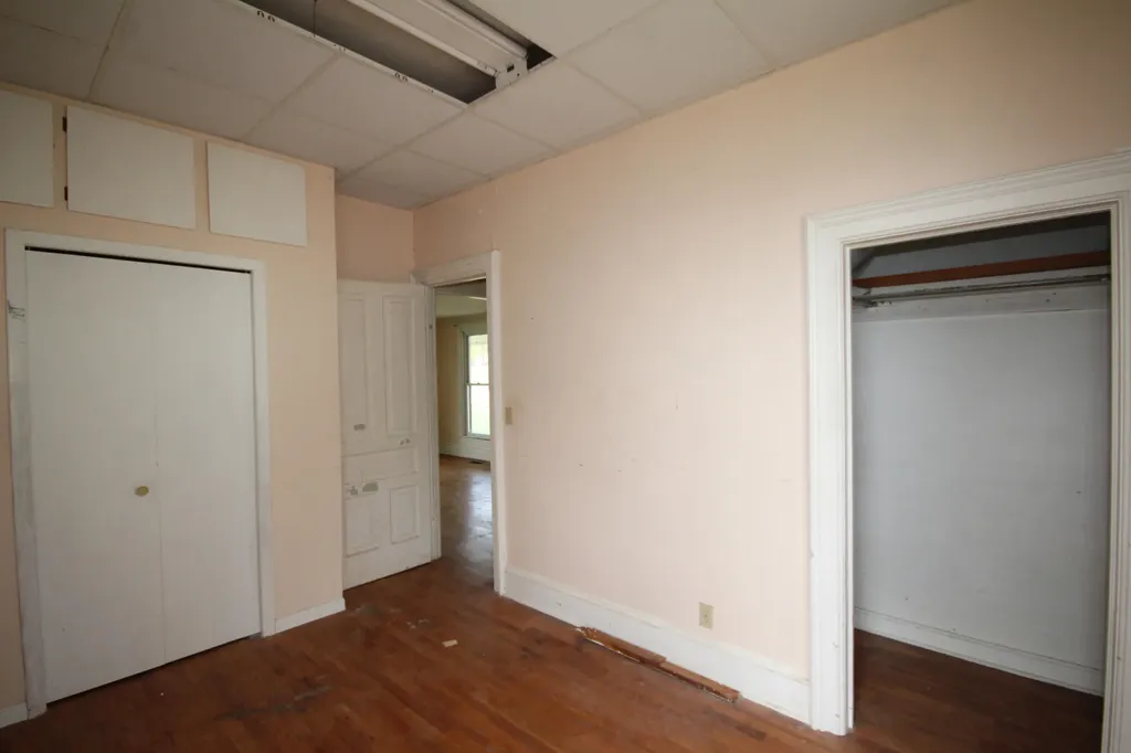 304 E Prairie Street Vicksburg Village MI 49097