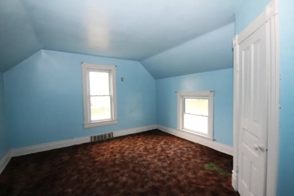 304 E Prairie Street Vicksburg Village MI 49097