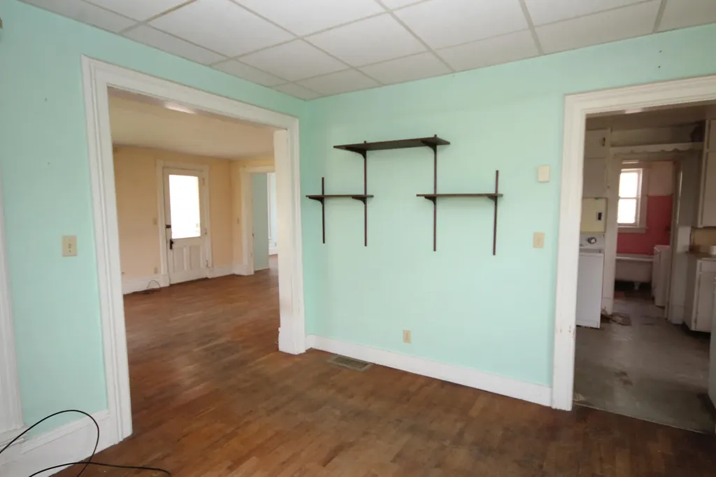304 E Prairie Street Vicksburg Village MI 49097