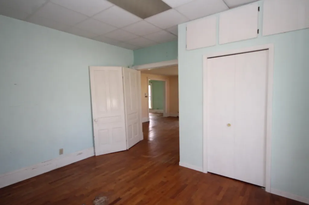 304 E Prairie Street Vicksburg Village MI 49097