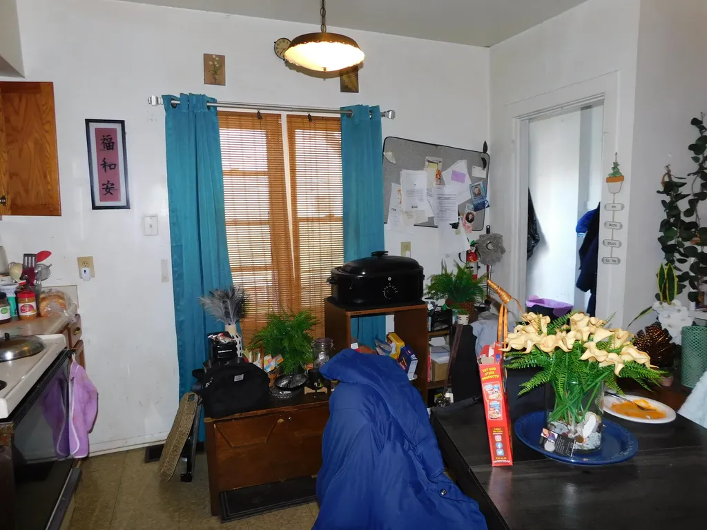 930 Cottage Avenue Kalamazoo City MI 49001