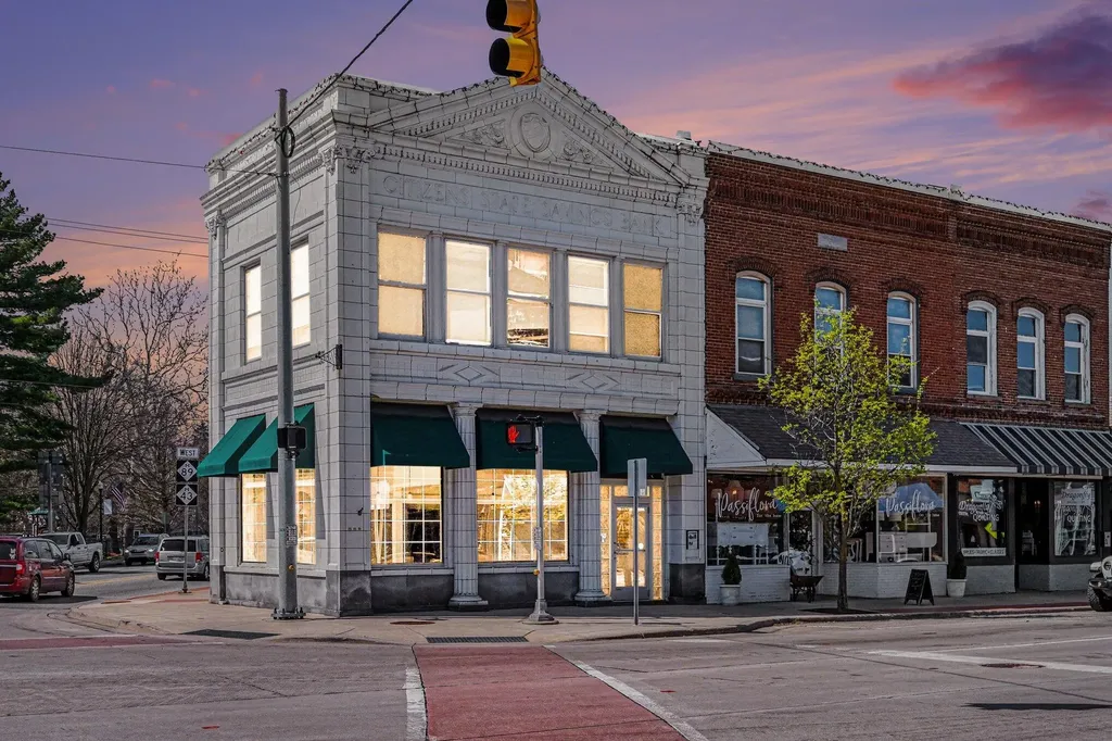 111 N Main Street Plainwell City MI 49080