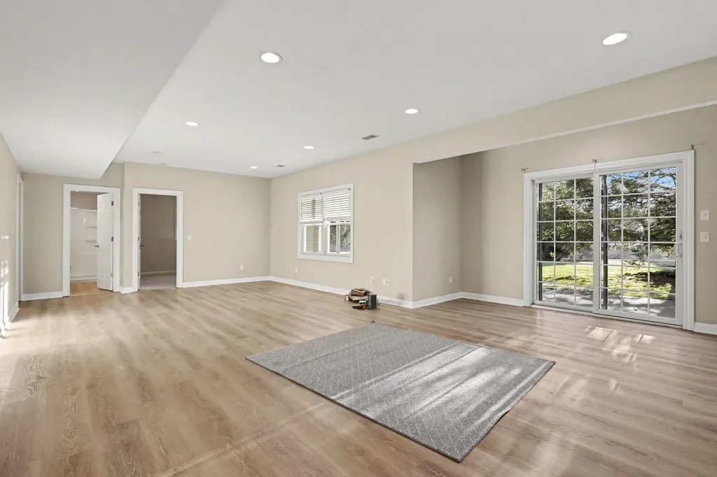 2580 West Port Drive Oshtemo Charter Township MI 49009