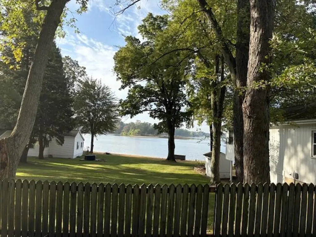 59388 41st Street Paw Paw Township MI 49079