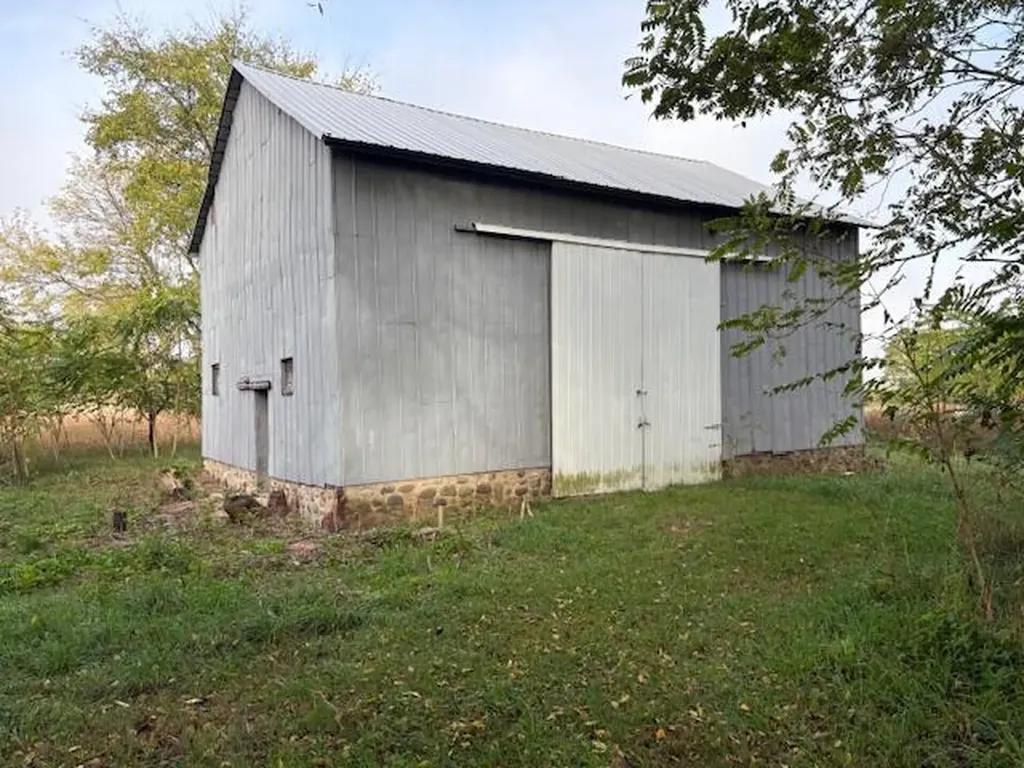 59388 41st Street Paw Paw Township MI 49079