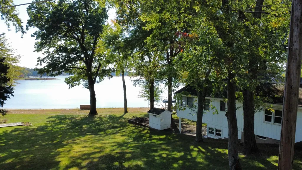 59388 41st Street Paw Paw Township MI 49079