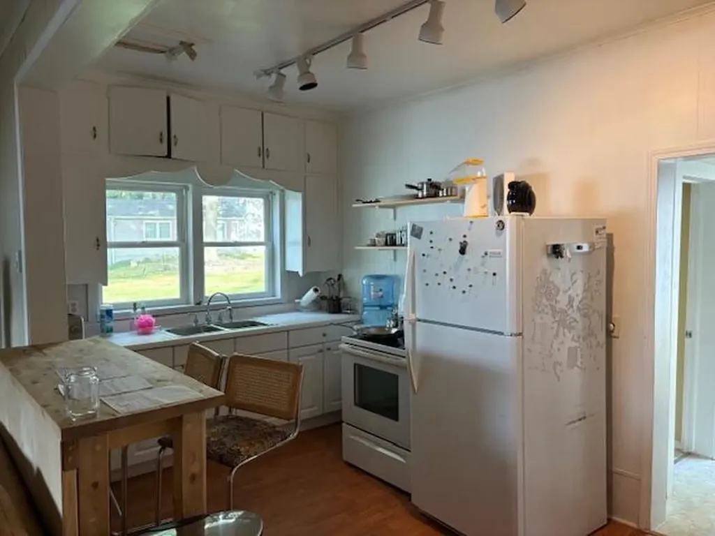 59388 41st Street Paw Paw Township MI 49079
