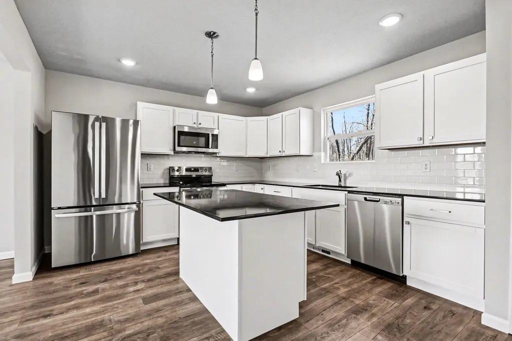 3995 Sugarsand Lane Lake Charter Township MI 49106