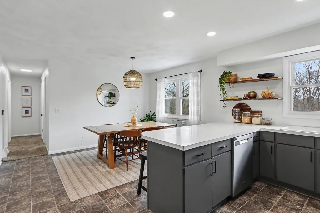 22381 N Angling Road Nottawa Township MI 49032