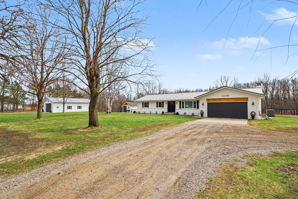 22381 N Angling Road Nottawa Township MI 49032