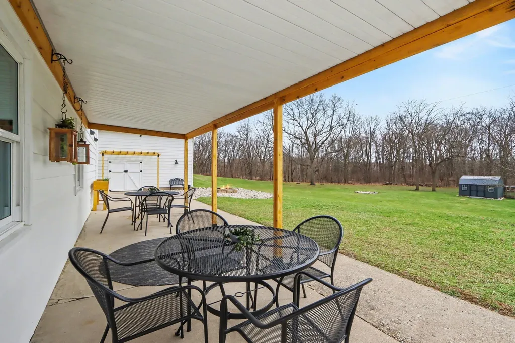 22381 N Angling Road Nottawa Township MI 49032