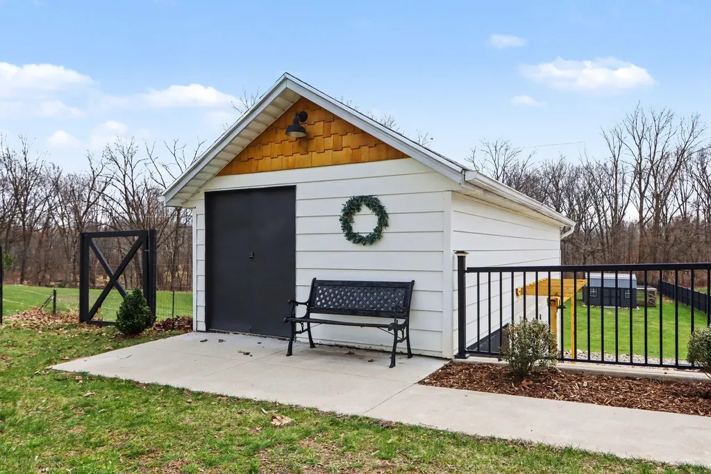 22381 N Angling Road Nottawa Township MI 49032
