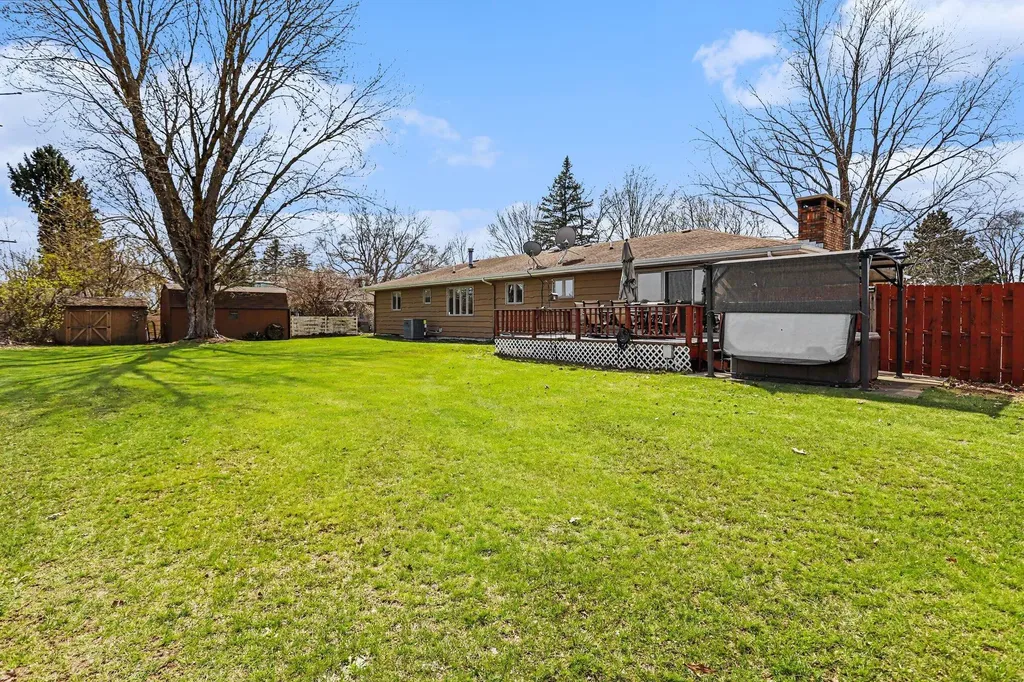55019 N Fisher Lake Road Park Township MI 49093