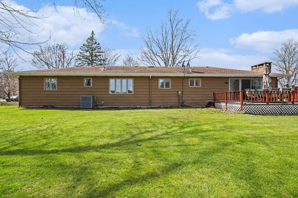 55019 N Fisher Lake Road Park Township MI 49093