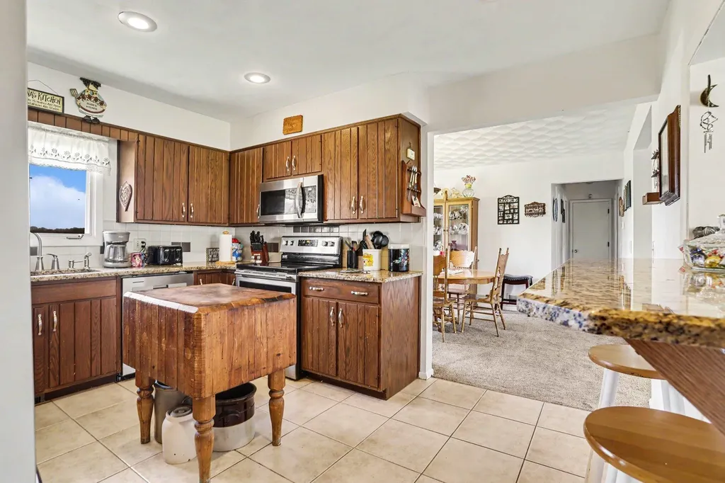 55019 N Fisher Lake Road Park Township MI 49093