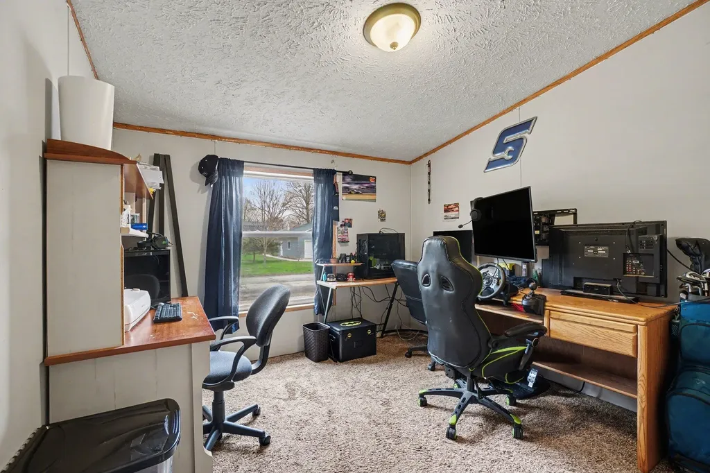 403 E 2nd Street Lawton Village MI 49065