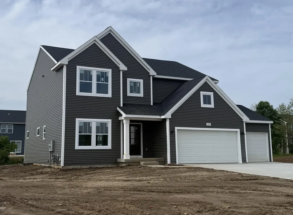 5085 Buxton Trail Texas Charter Township MI 49009