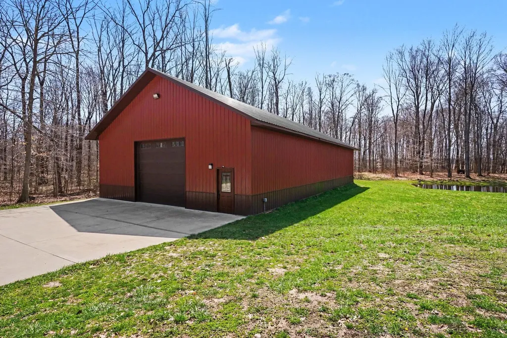 52755 M 43 Arlington Township MI 49013