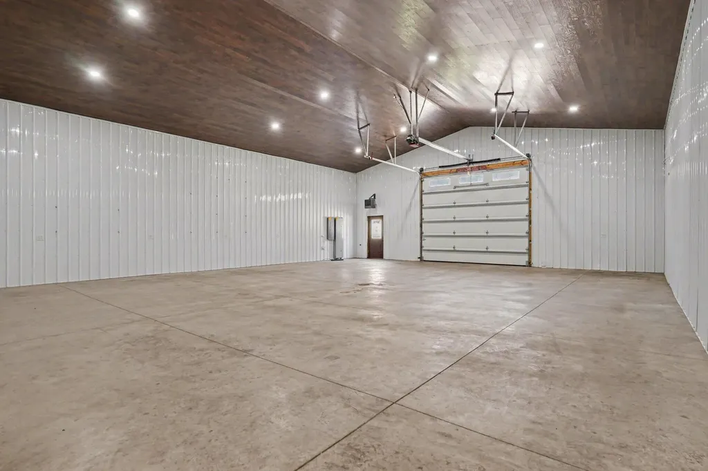 52755 M 43 Arlington Township MI 49013