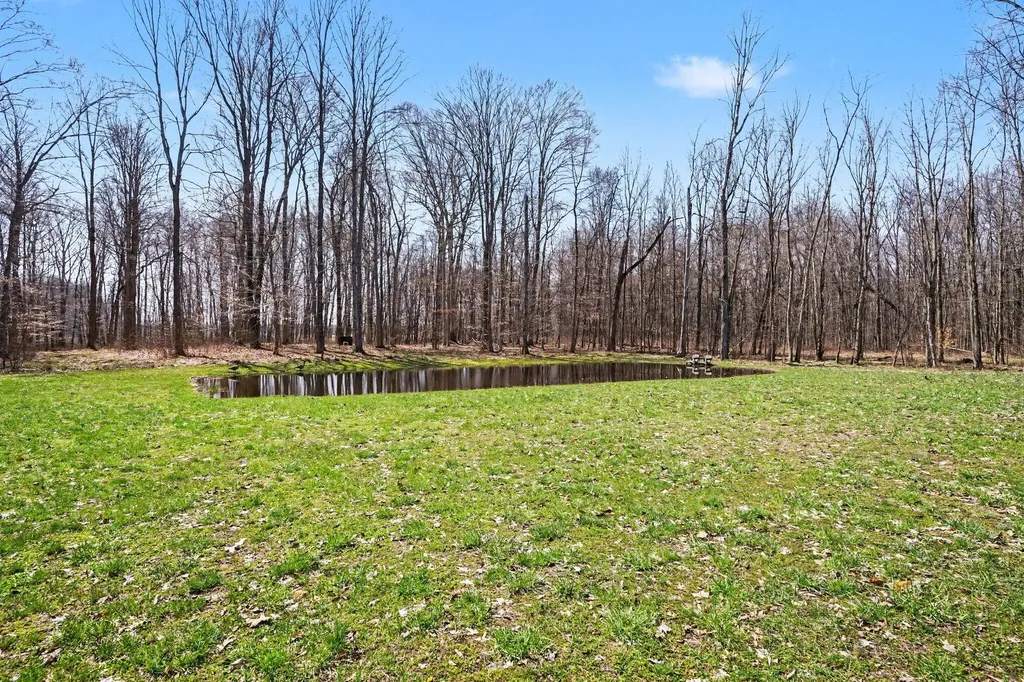52755 M 43 Arlington Township MI 49013