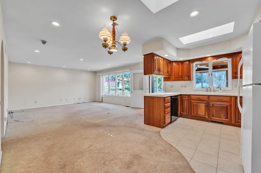 918 Nichols Road Kalamazoo Charter Township MI 49006