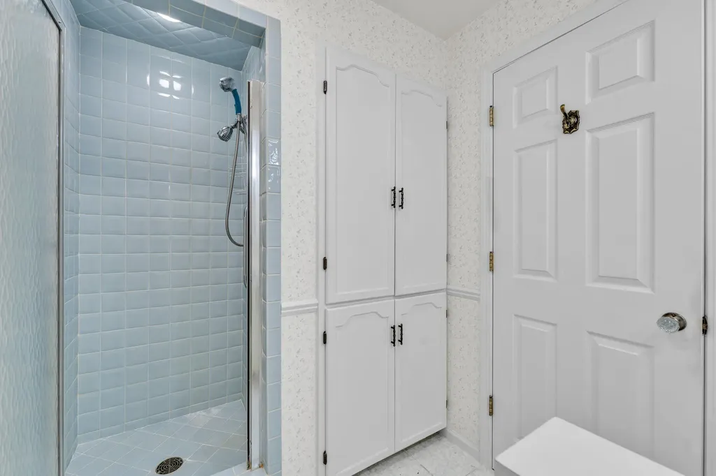 918 Nichols Road Kalamazoo Charter Township MI 49006