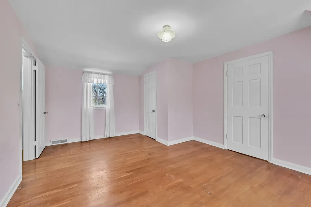 918 Nichols Road Kalamazoo Charter Township MI 49006