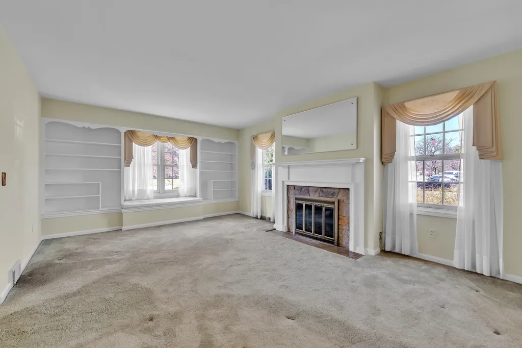 918 Nichols Road Kalamazoo Charter Township MI 49006