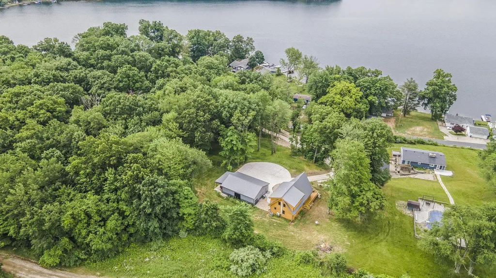 12349 N Sherman Lake Drive Ross Township MI 49012
