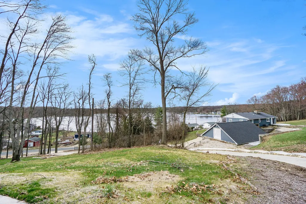 12349 N Sherman Lake Drive Ross Township MI 49012